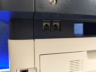 Stampante multifunzione laser Wi-Fi Xerox B215 (B215V/DNI)