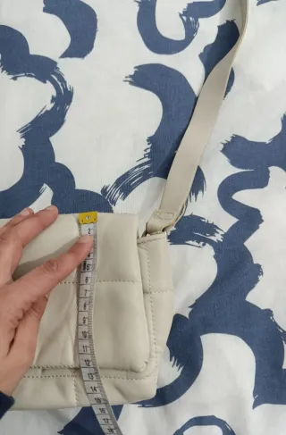 Bolso acolchado Mango beige