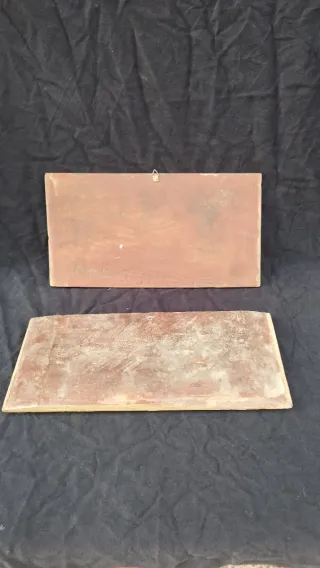 Tablas chinas antiguas talladas