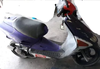 Aprilia SR 50 Replica MK1 (1993) carenados