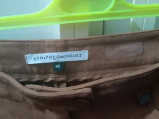 Pantalón antelina Adolfo Domínguez Talla 40