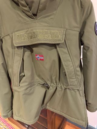 Chaqueta Napapijri Talla S Verde Militar