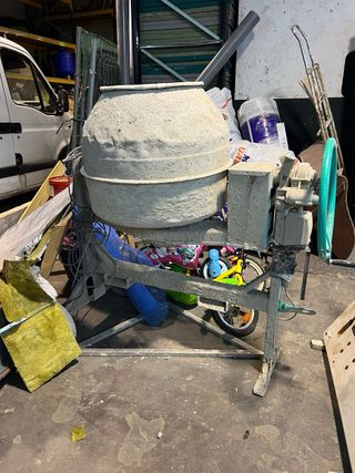 Hormigoneras mesa de sierra andamio montacargas