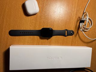 Apple Watch Series 8 45mm Cellular + Solo Loop y +