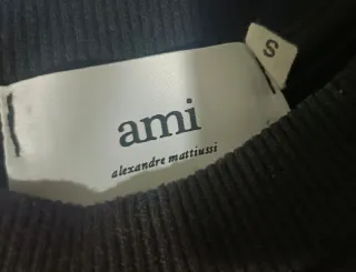 Sudadera AMI Paris Negra