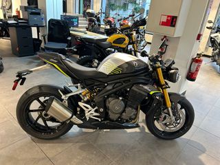 Triumph Speed Triple 1200 RS