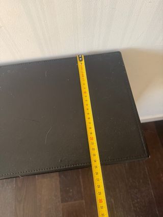 Aparador de entrada negro