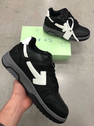 Zapatillas Off-White Negras y Blancas