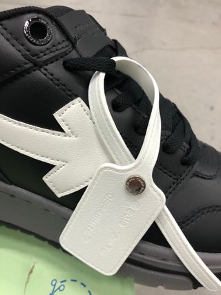 Zapatillas Off-White Negras y Blancas