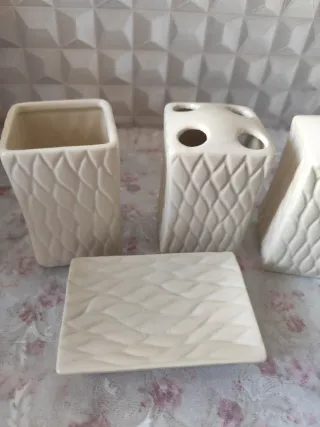 Set 4 pezzi bagno ceramica beige oro