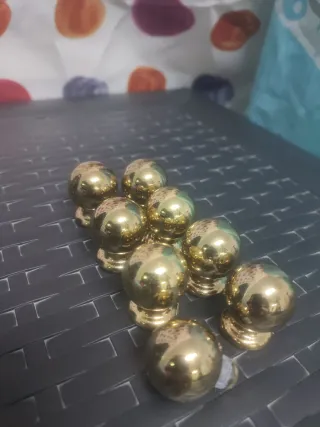 Pomos tiradores dorados (Set de 8)