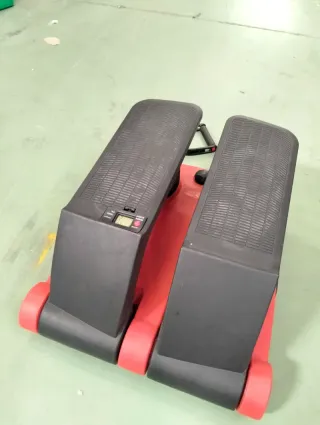 Mini Escalador Step Trainer con Cuerdas Elásticas