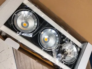 Foco LED Orientable 60W (3x20W)