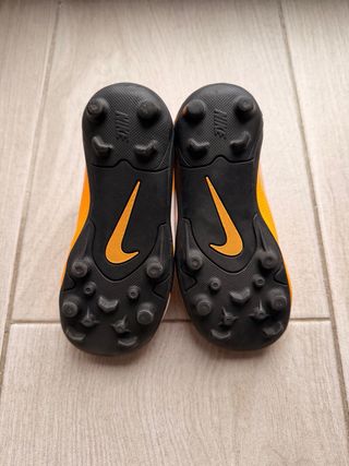 Botas de fútbol Nike Talla 26 Naranja