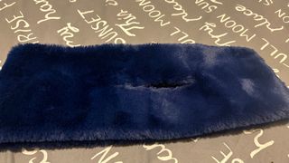 Cuello pelo azul Jo & Mr. Jones