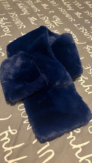 Cuello pelo azul Jo & Mr. Jones