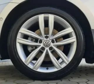 TAPAS BUJE RUEDA LLANTA VOLKSWAGEN 65/56 5G0601171