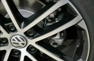 TAPABUJES CENTRO RUEDA LLANTA VOLKSWAGEN 5G0601171