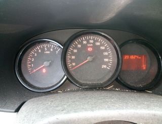 Dacia 620222633r paragolpes del dokker 525401