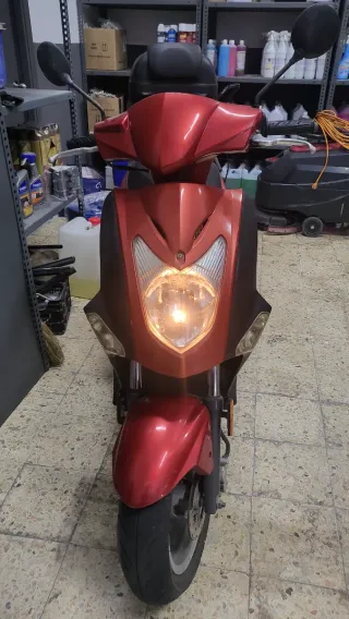 Kymco 49cc Roja