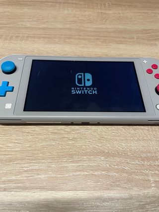 Nintendo Switch Lite Pokemon Espada y Escudo