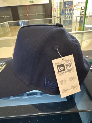 Gorra New Era Yankees Azul y Dorada