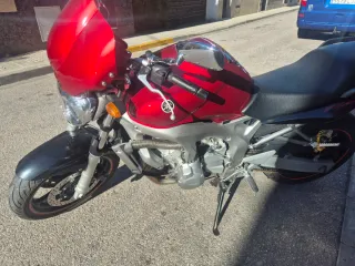 Yamaha FZ6 Naked 600cc