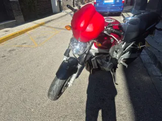 Yamaha FZ6 Naked 600cc