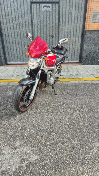 Yamaha FZ6 Naked 600cc