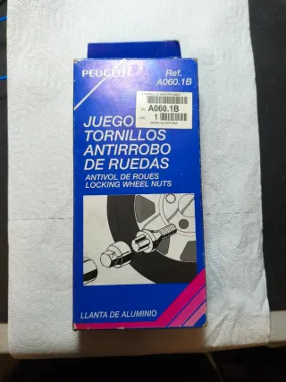 Juego Tornillos Antirrobo ruedas Peugeot A060.1B