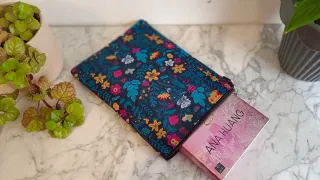 Funda para libros con estampado floral