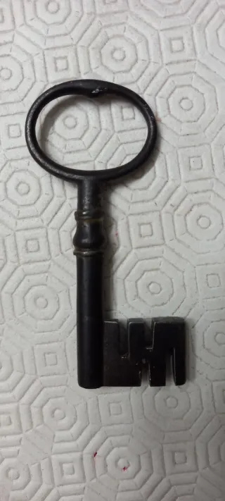 Chiave antica ferro battuto