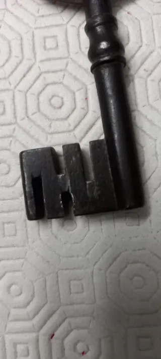 Chiave antica ferro battuto