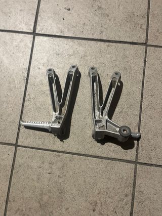 Pousa-pés traseiros para moto honda cbr 900 rr