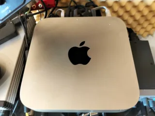 Mac Mini, Presonus Firestudio, Monitor Samsung