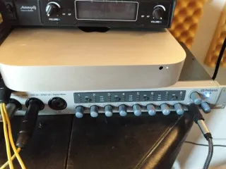 Mac Mini, Presonus Firestudio, Monitor Samsung