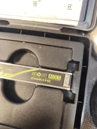 Calibre digital Mitutoyo Absolute AOS Digimatic