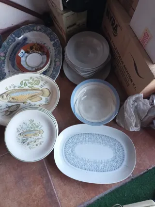 Platos y fuentes de cerámica y porcelana TODO 5€