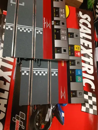 Scalextric Centrales Digitales SCX
