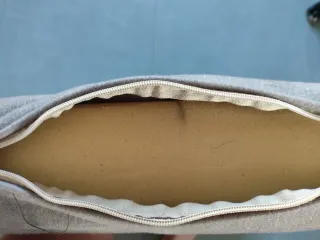 Colchón para perro beige/marrón