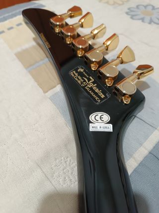 Epiphone Explorer Korina 1999 Negra