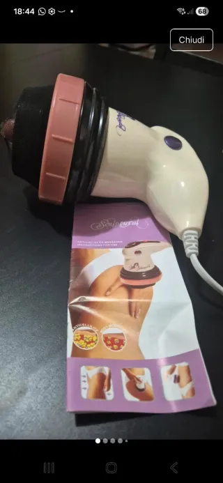 Massaggiatore corpo con accessori