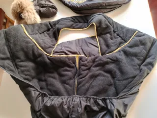 Funda carrito invierno negro alas doradas