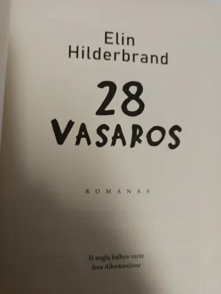 28 Vasaros, Romanas Elin Hilderbrand Tuto Alba