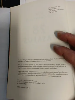 28 Vasaros, Romanas Elin Hilderbrand Tuto Alba