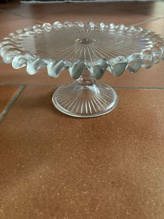 Alzatina in vetro trasparente