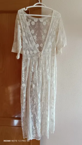 Bata de encaje blanca talla única