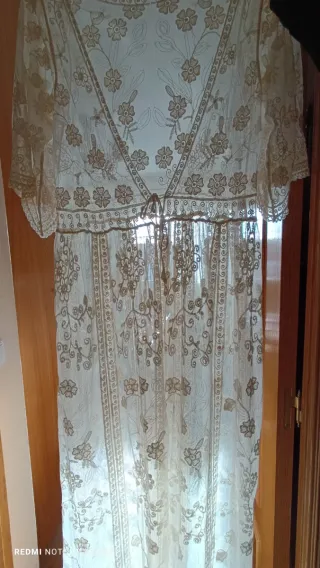 Bata de encaje blanca talla única