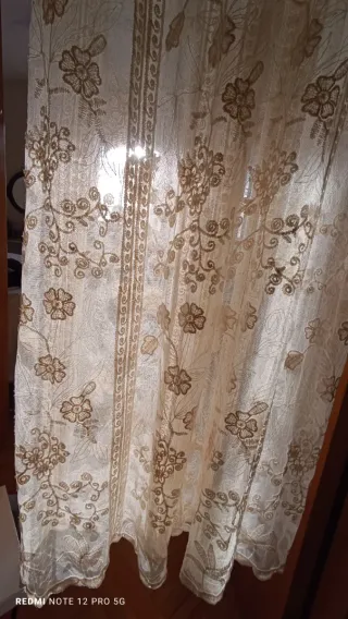 Bata de encaje blanca talla única