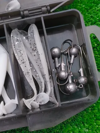 Caja de vinilos de pesca, Pesca Trucha, Spinning